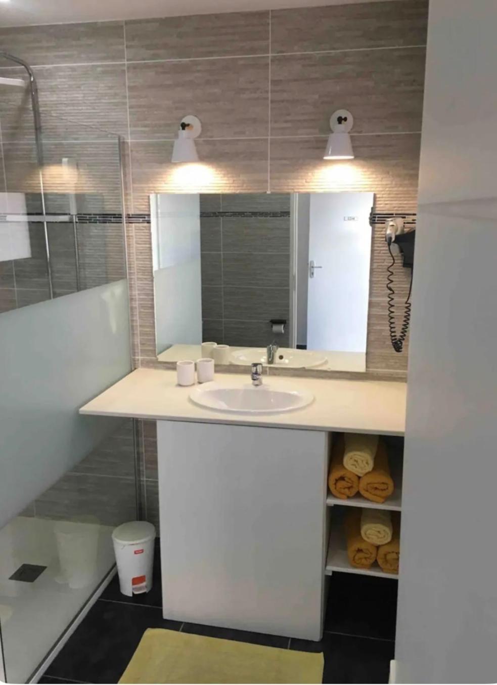 Appartement Spacieux Au Village Du Flamboyant Baie Nettle Екстериор снимка
